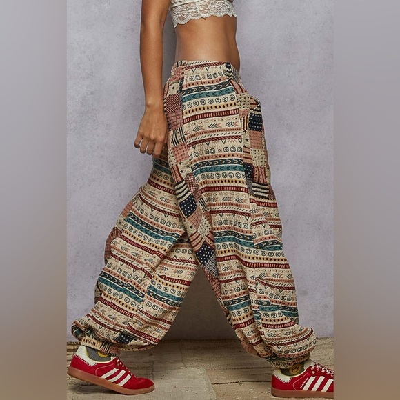 POL Multicolor Patchwork Joggers - Picture 2 of 3